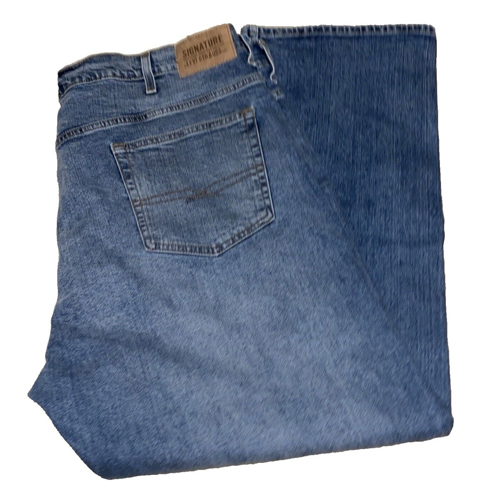 SIGNATURE by‎ Levi Strauss & Co Men's Blue Jeans Faded Wash 42x30